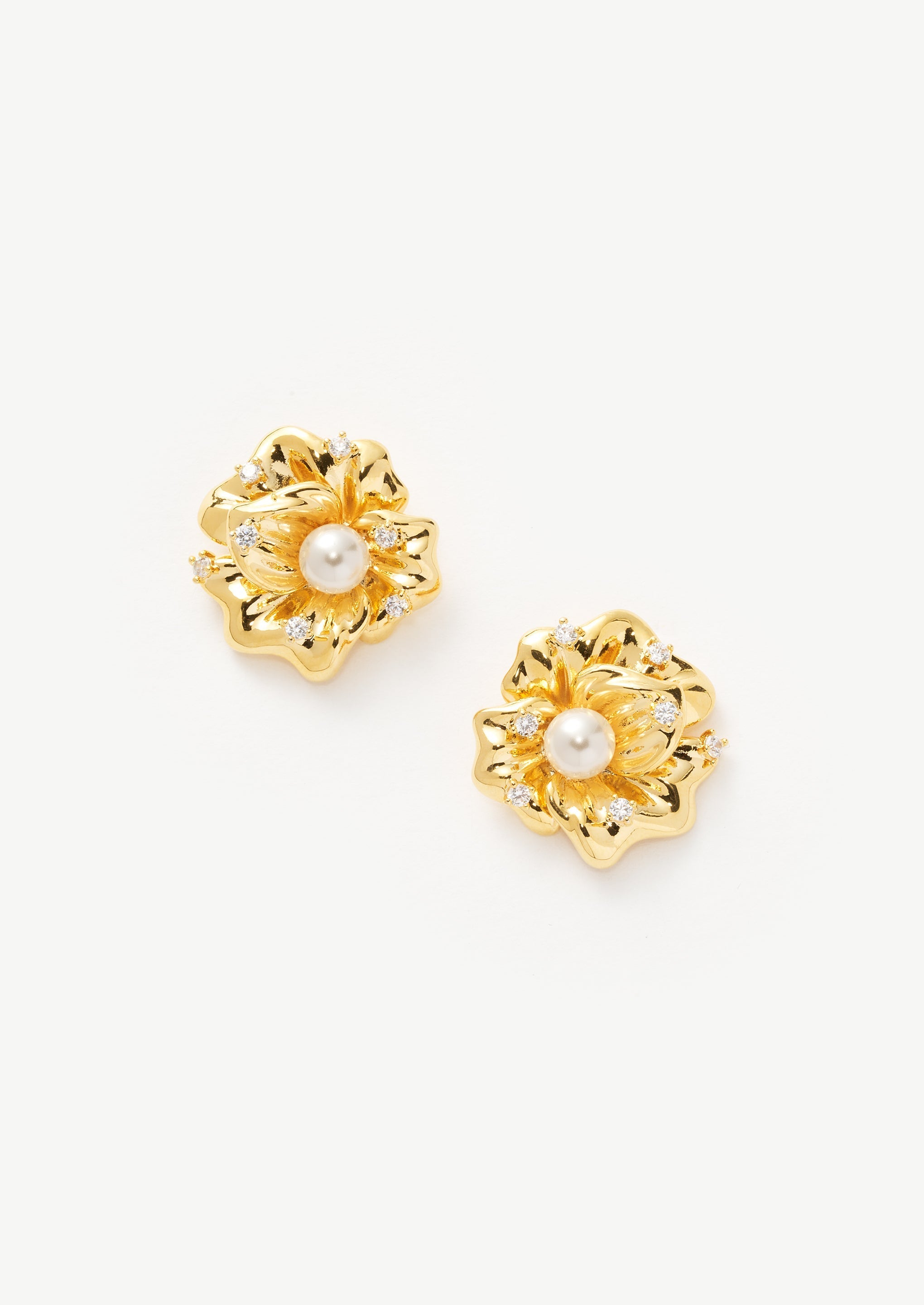 Pearl Flower Stud Earrings