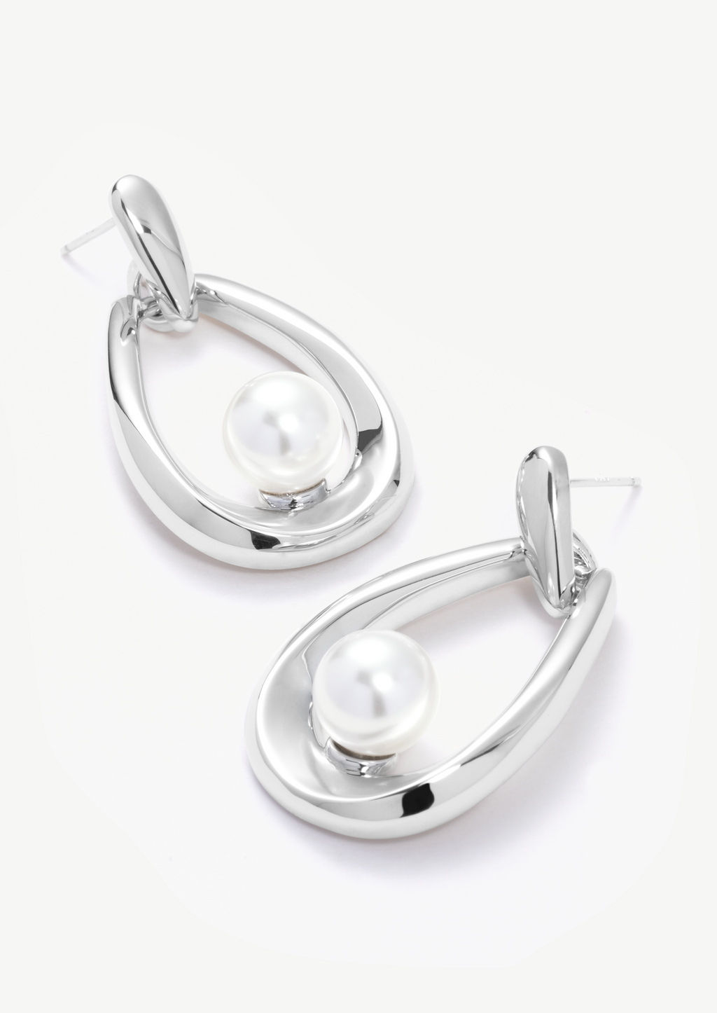 Droplet Pearl Drop Earrings