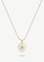 Shell Flower Pendant Necklace