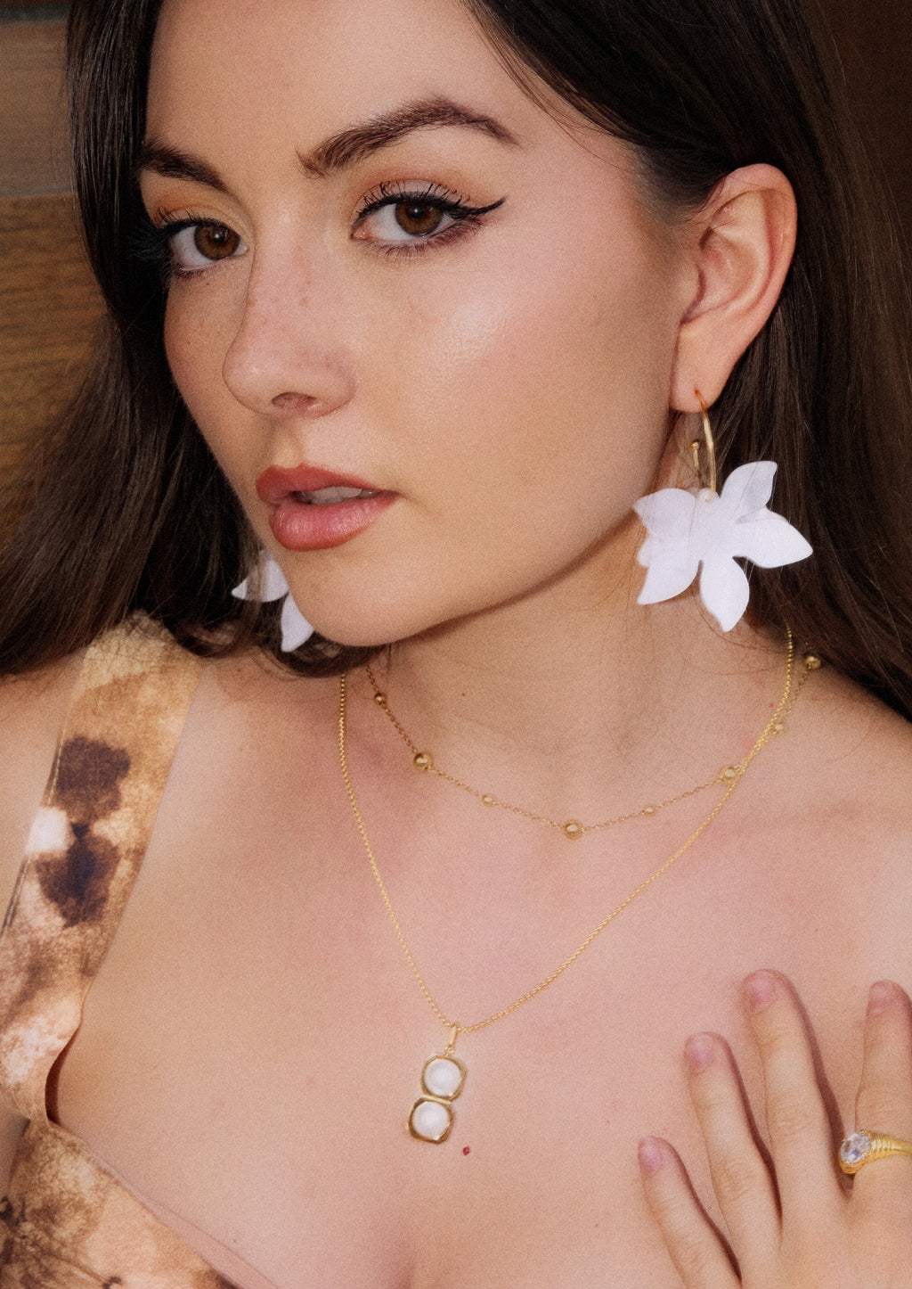 Double Pearl Pendant Necklace