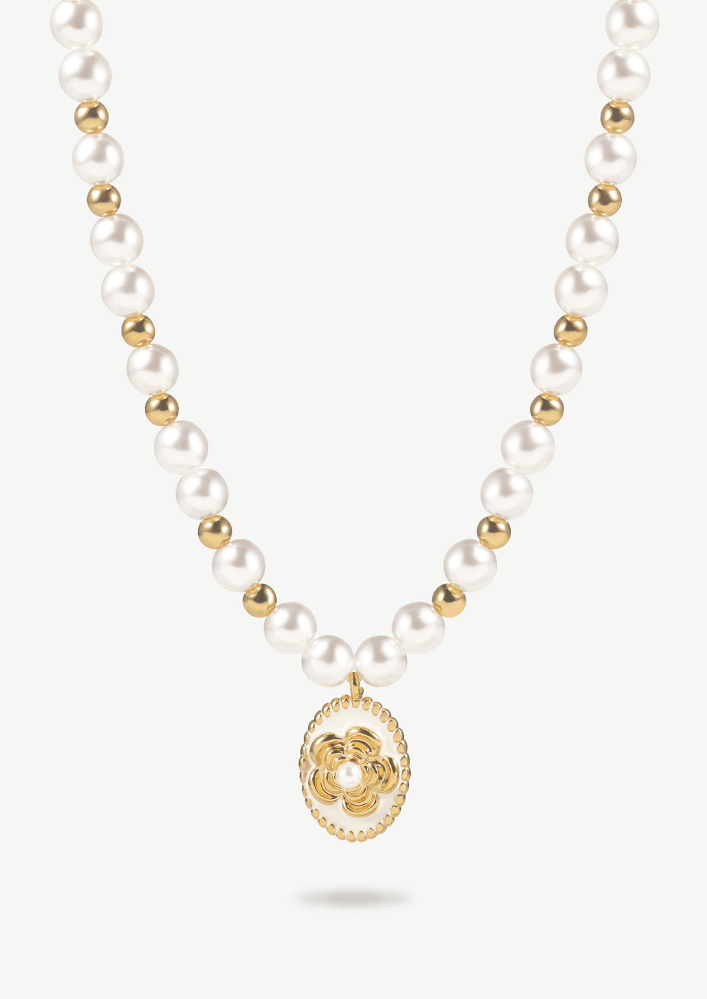 Flower Pearl Pendant Necklace