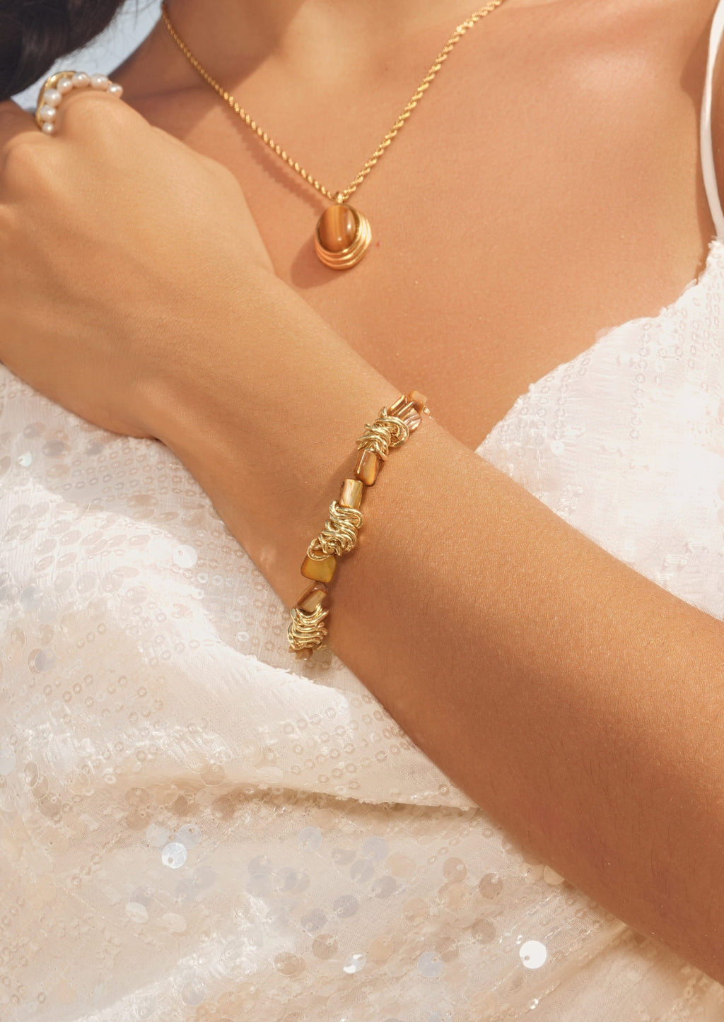 Shell Gold Link Bracelet