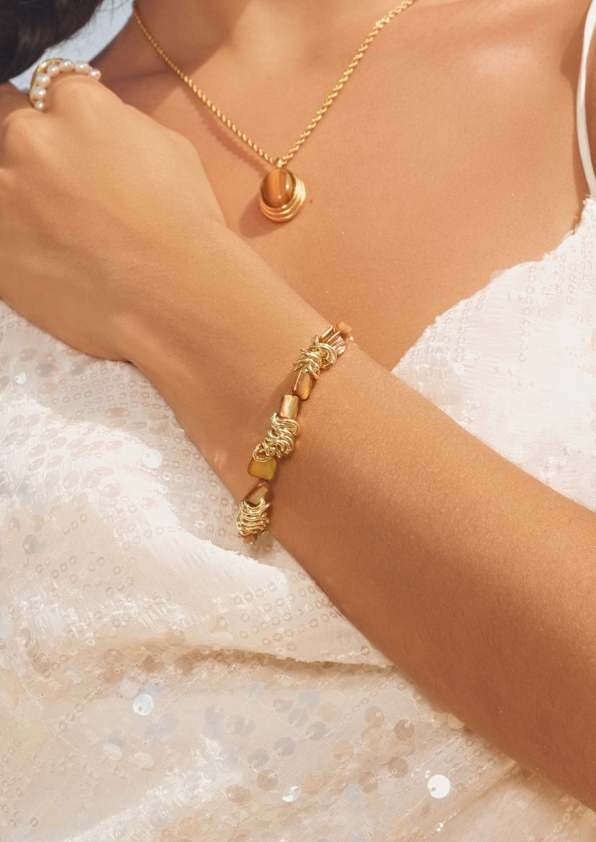 Shell Gold Link Bracelet