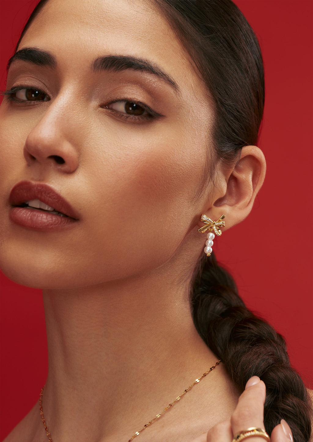 Bow Pearl Stud Earrings