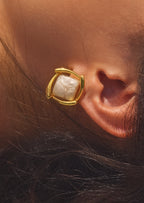 Square Swirl Stud Earrings