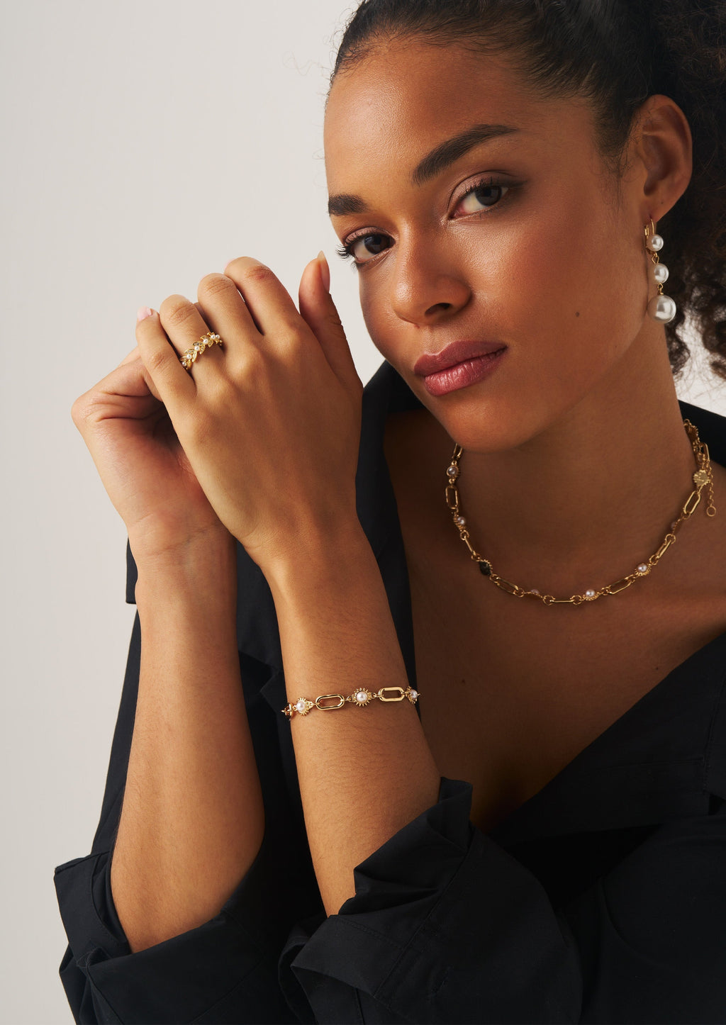 Pearl Gold Link Bracelet