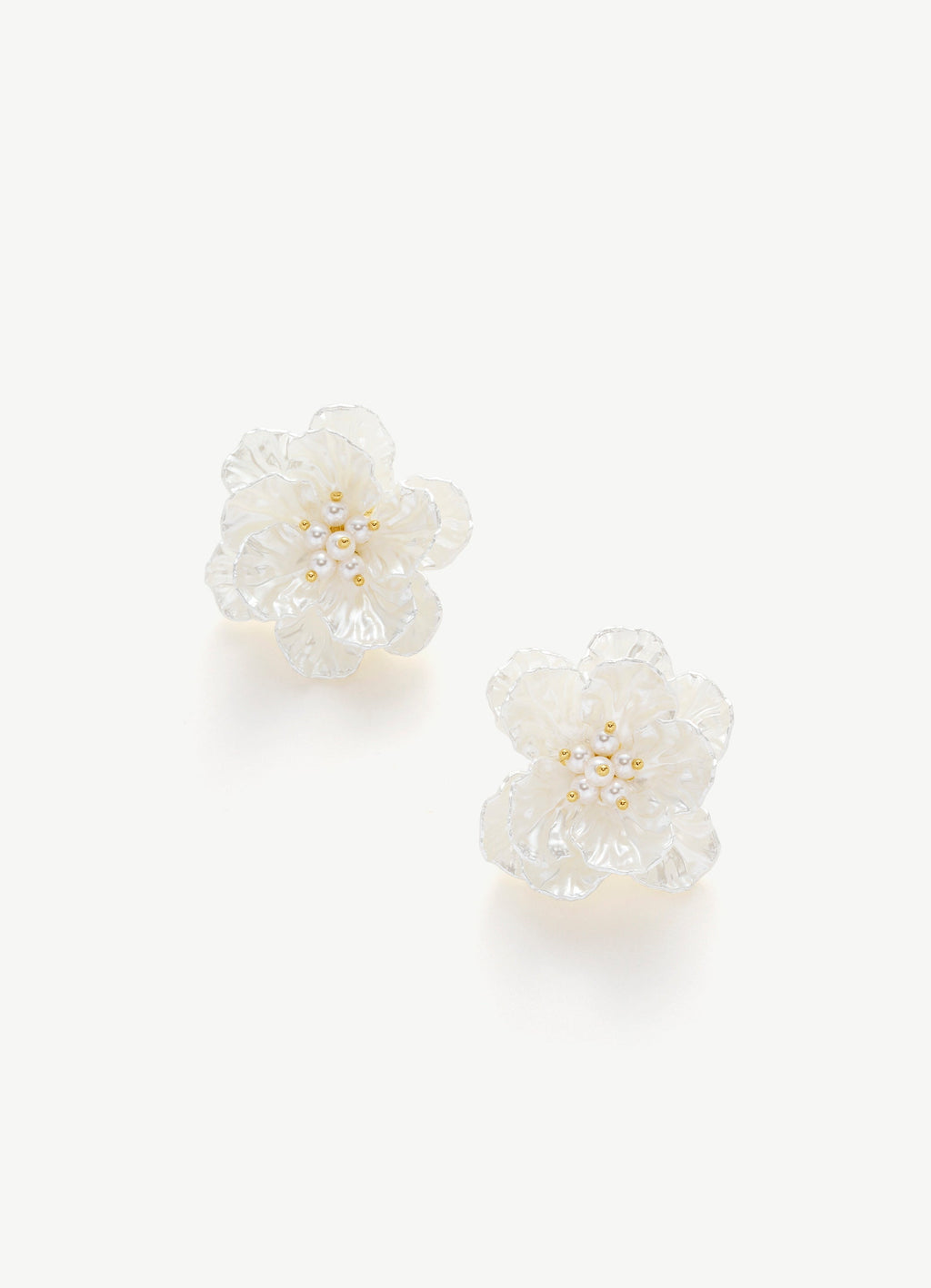 Petal Pearl Flower Earrings