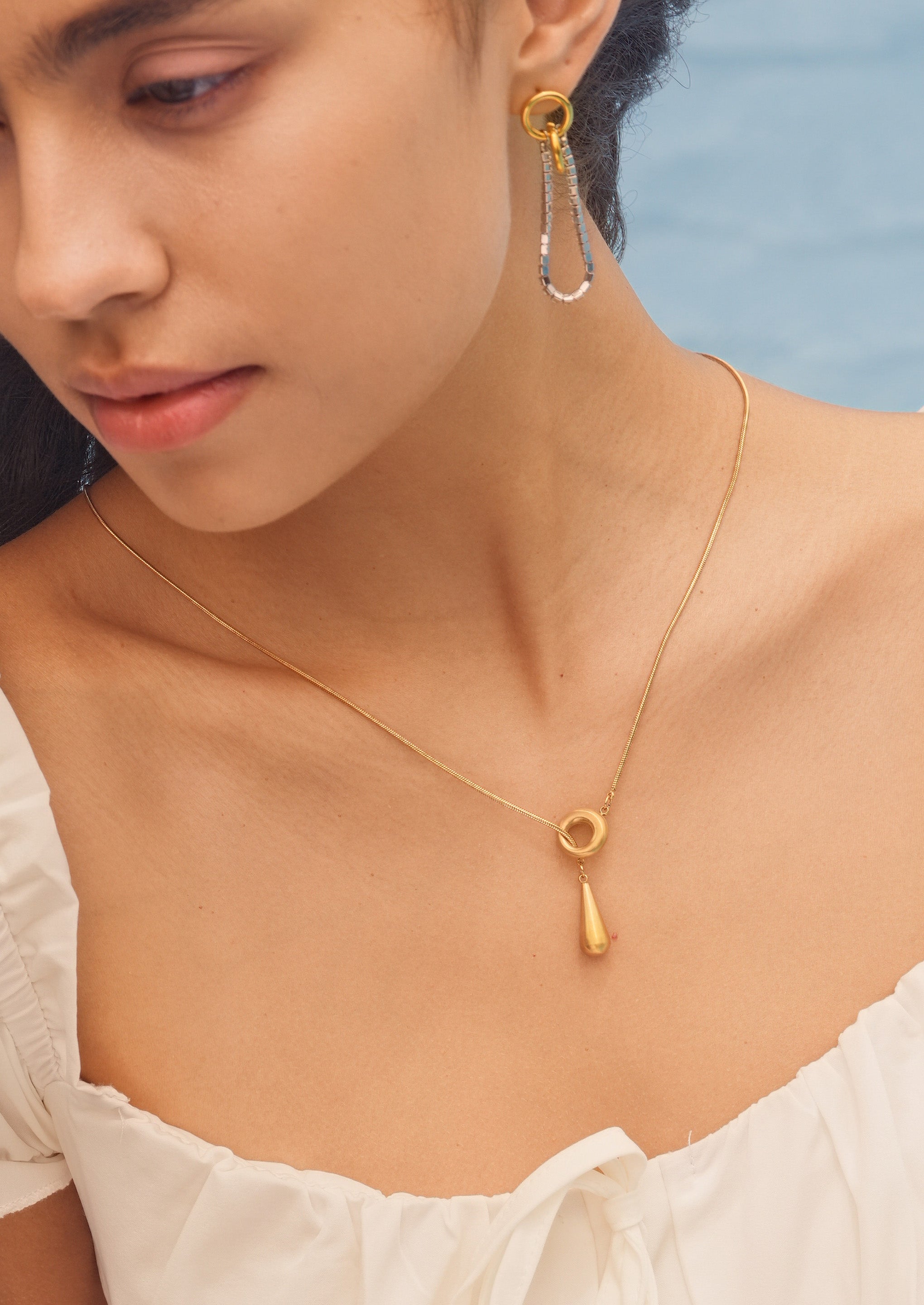 Teardrop Ring Pendant Necklace