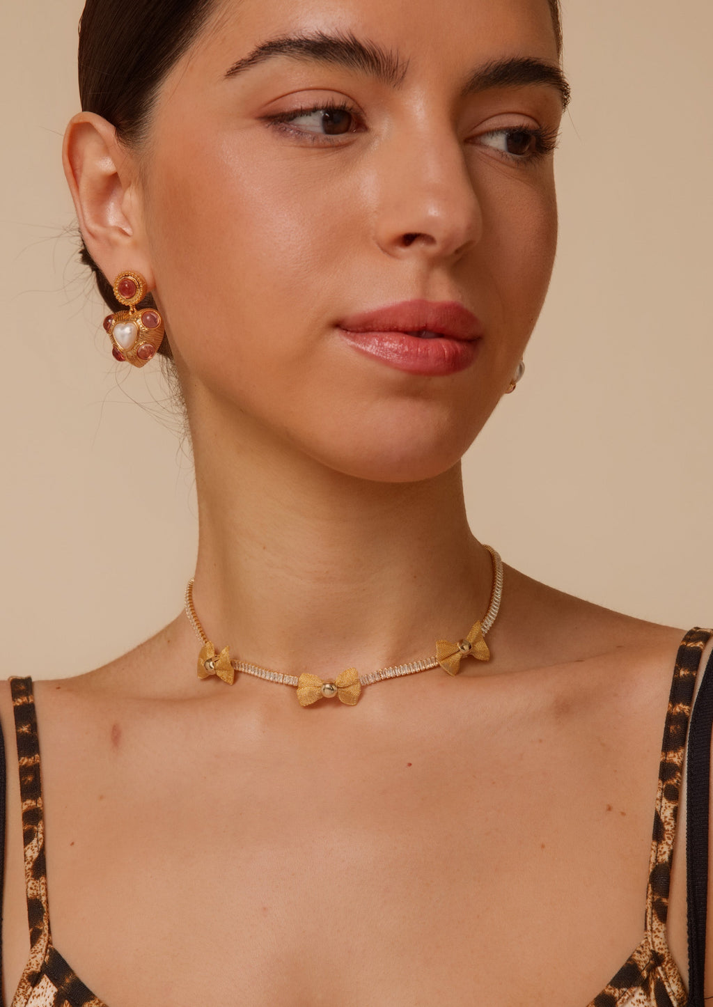 Bow Sparkle Necklace