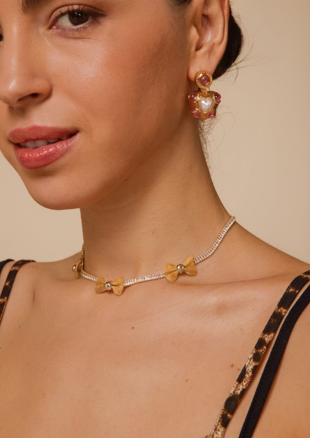 Bow Sparkle Necklace